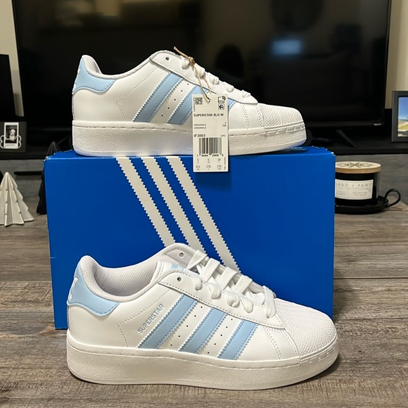 NWT Adidas Originals Superstar XLG Women's Shoes - White/Baby Blue - IF3003 - Picture 2 of 10